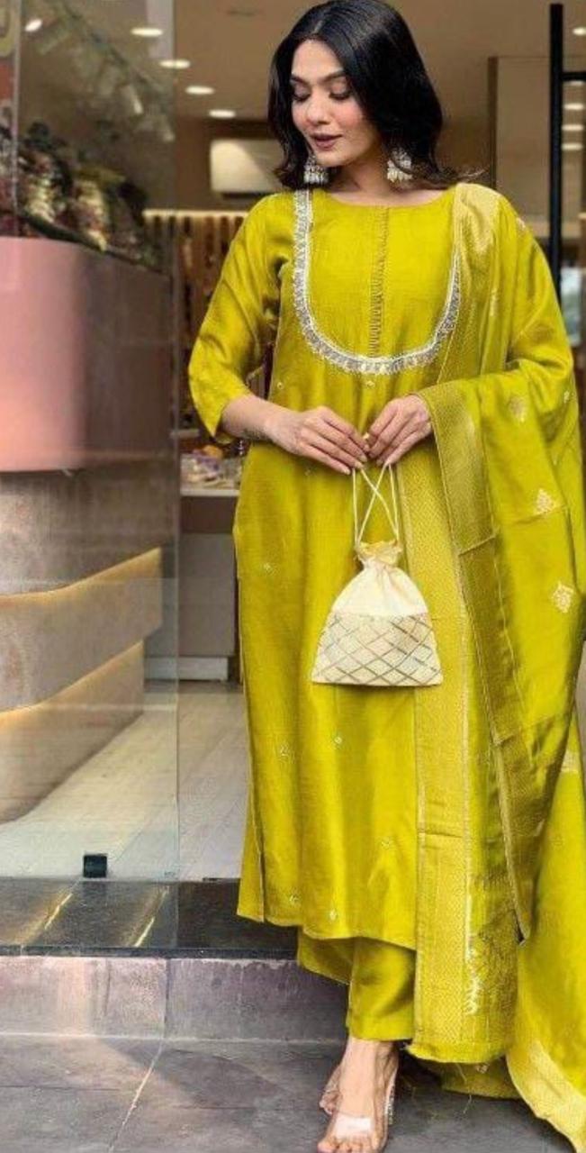 Chanderi Embroidered Ethnic Set - AZZLIAS WARDROBE